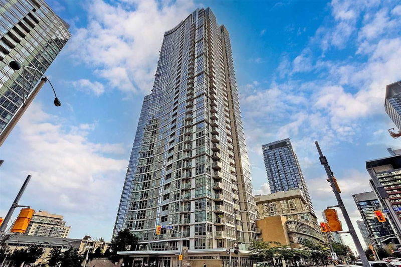 Preview image for 10 Navy Wharf Crt #803, Toronto