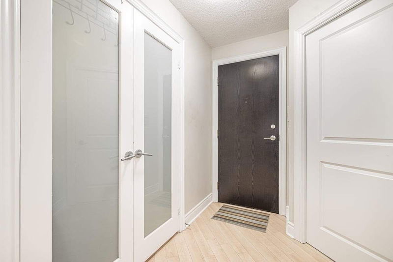 Preview image for 500 Doris Ave #1829, Toronto