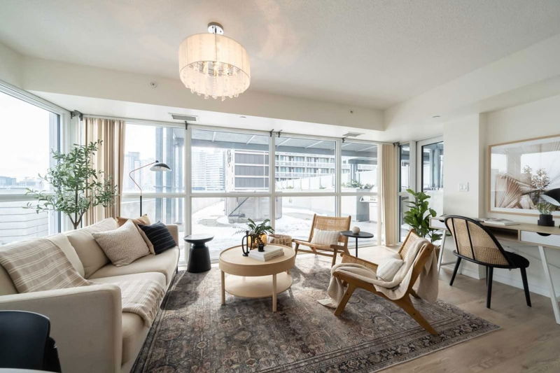 Preview image for 386 Yonge St #1407, Toronto