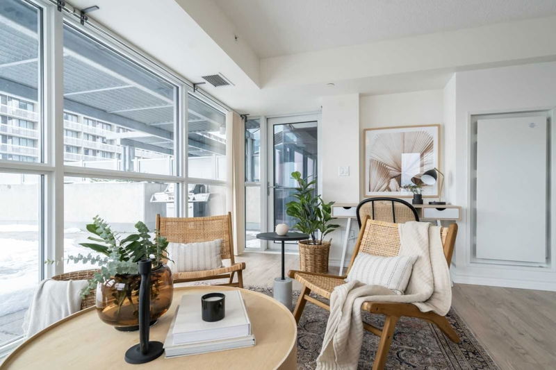Preview image for 386 Yonge St #1407, Toronto