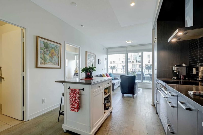 Preview image for 120 Bayview Ave #N805, Toronto