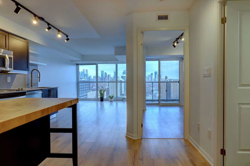 Preview image for 400 Adelaide St E #2214, Toronto