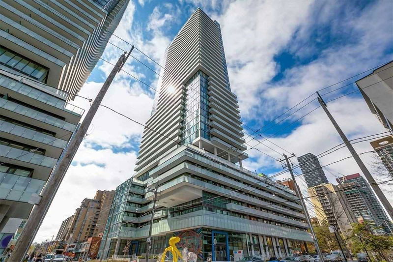 Preview image for 161 Roehampton Ave #1810, Toronto