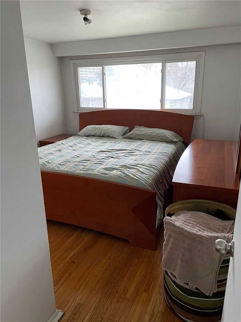 Preview image for 85 Fortrose Cres, Toronto