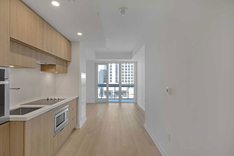 Preview image for 39 Roehampton Ave #1101, Toronto