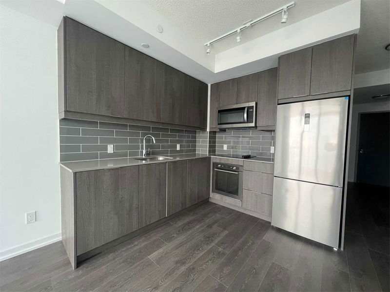 Preview image for 32 Forest Manor Rd #1109, Toronto