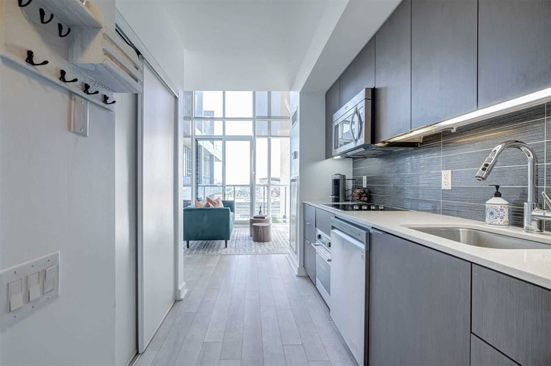 Preview image for 5 Hanna Ave #602, Toronto