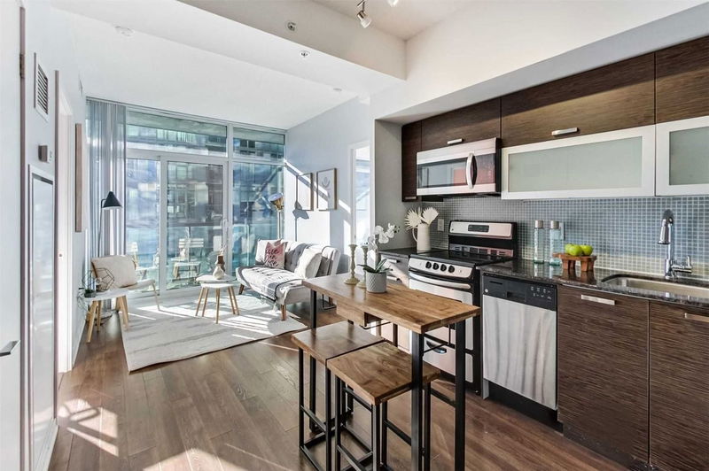 Preview image for 36 Lisgar St #1512, Toronto