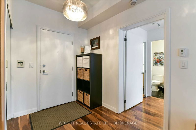 Preview image for 18 Beverley St #508, Toronto