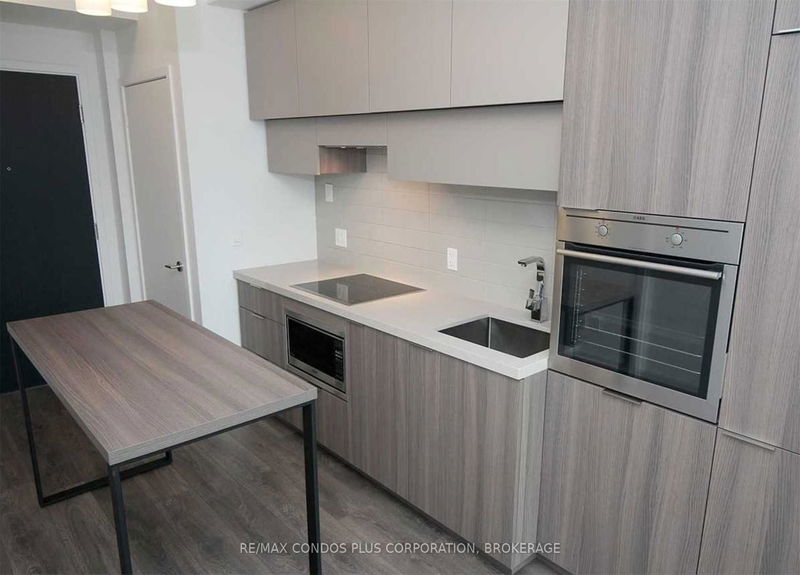 Preview image for 8 Eglinton Ave E #1104, Toronto