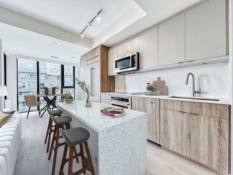 Preview image for 840 St. Clair Ave W #807, Toronto