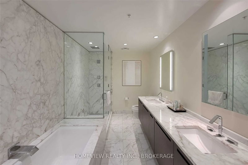 Preview image for 180 University Ave #3609, Toronto