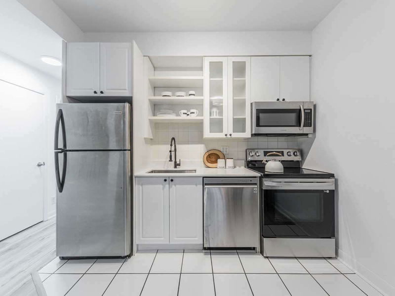 Preview image for 600 Fleet St #1109, Toronto
