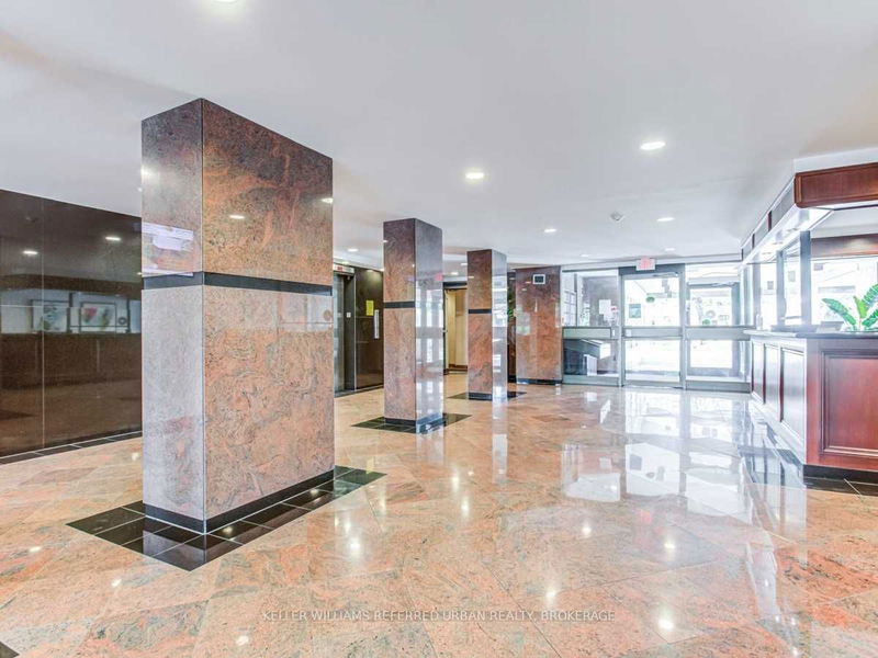 Preview image for 3000 Bathurst St St #412, Toronto