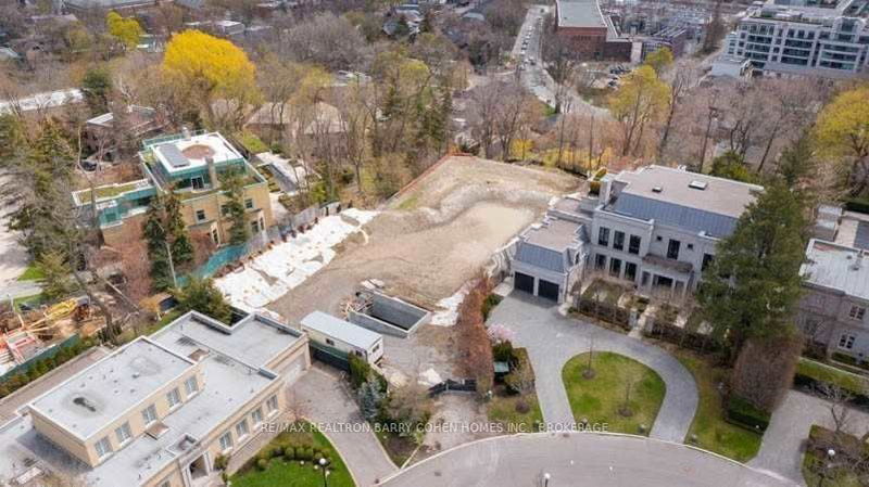 Preview image for 21 Ardwold Gate, Toronto