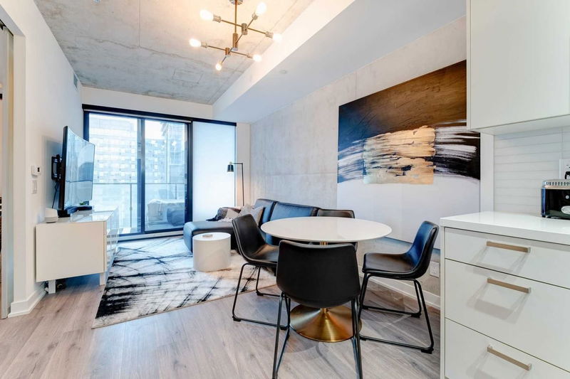 Preview image for 55 Ontario St #607, Toronto