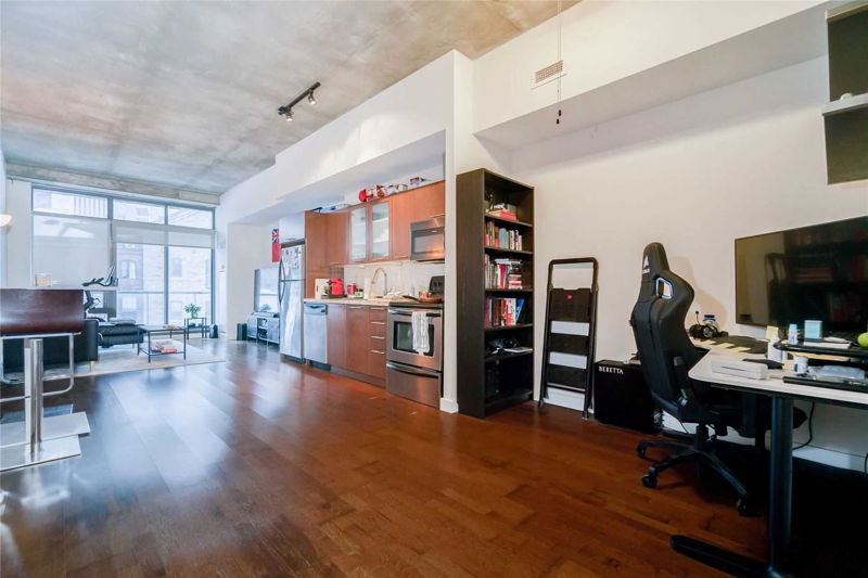 Preview image for 33 Mill St #418, Toronto