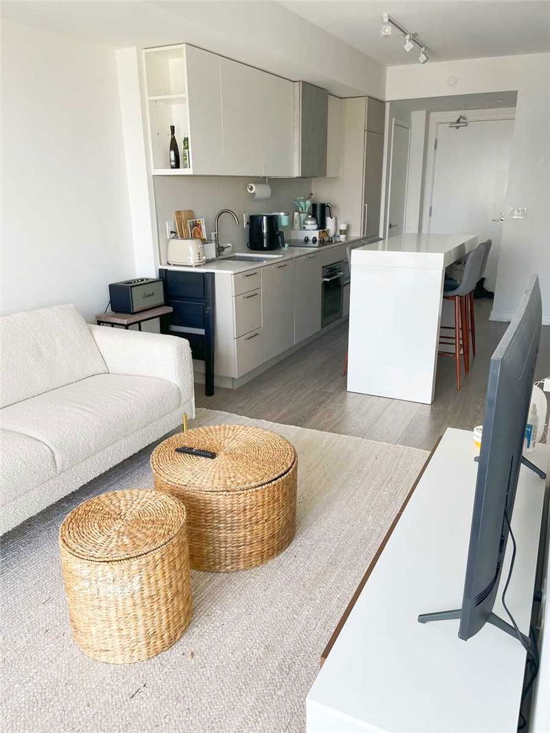 Preview image for 19 Western Battery Rd #3221, Toronto