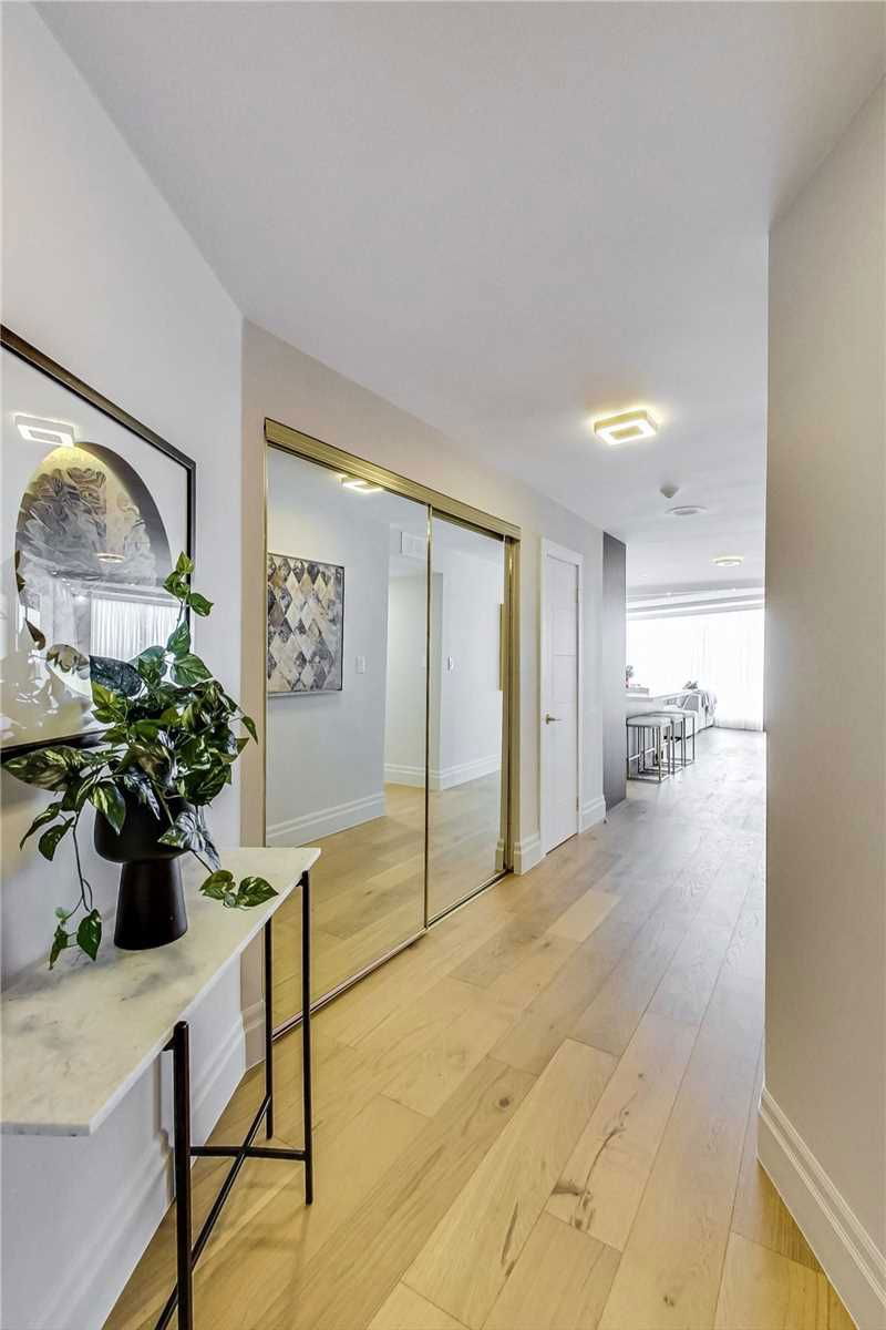 Preview image for 85 Skymark Dr #1404, Toronto