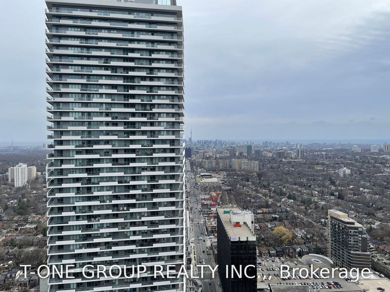 Preview image for 8 Eglinton Ave E #4102, Toronto