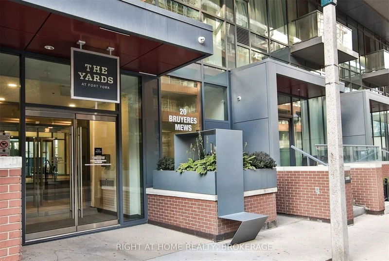 Preview image for 20 Bruyeres Mews #909, Toronto