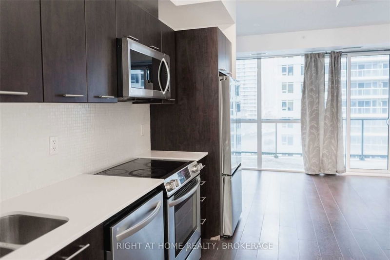 Preview image for 20 Bruyeres Mews #909, Toronto