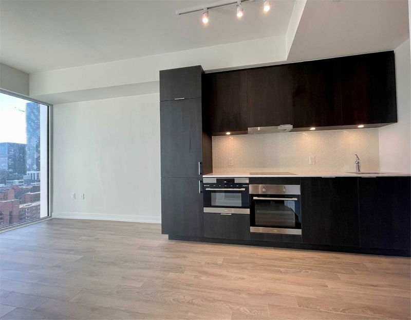 Preview image for 158 Front St E #1409, Toronto