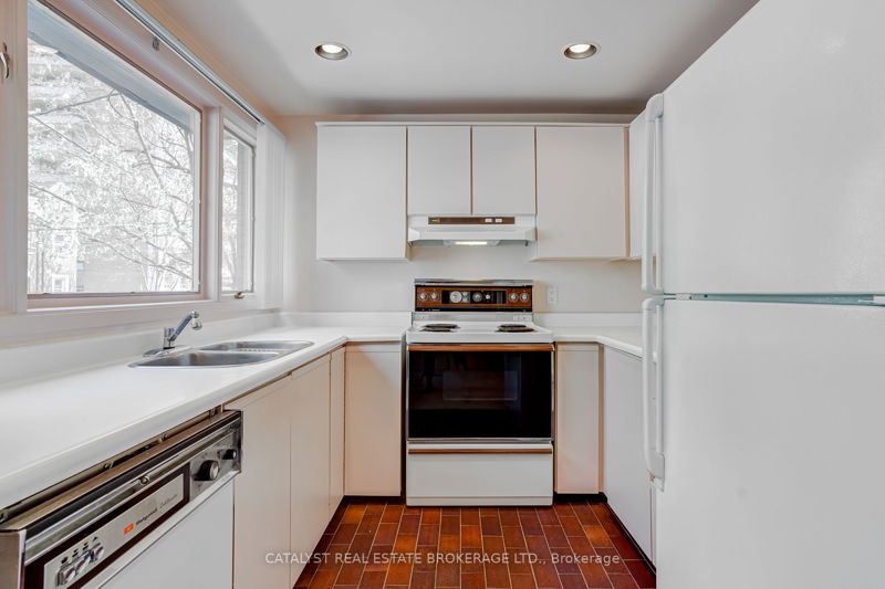 Preview image for 43 Gloucester St, Toronto