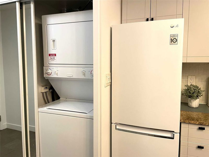 Preview image for 15 Fort York Blvd #1509, Toronto