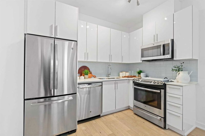 Preview image for 20 Bruyeres Mews #707, Toronto