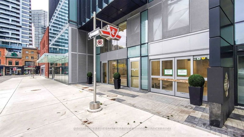 Preview image for 3 Gloucester St #3701, Toronto