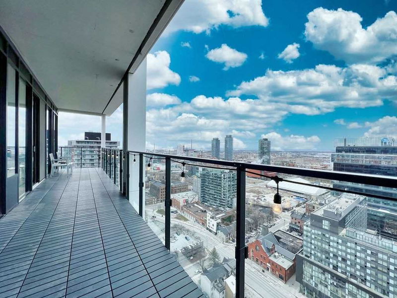 Preview image for 55 Ontario St #2403, Toronto