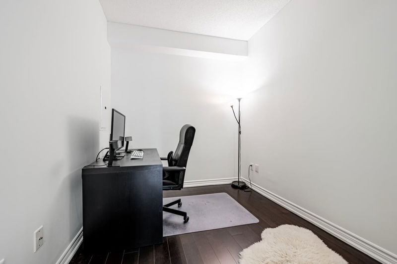 Preview image for 386 Yonge St #4901, Toronto