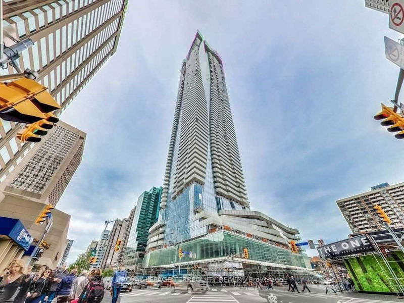 Preview image for 1 Bloor St E #2712, Toronto