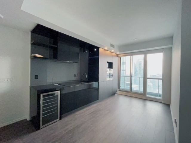 Preview image for 70 Temperance St #5414, Toronto