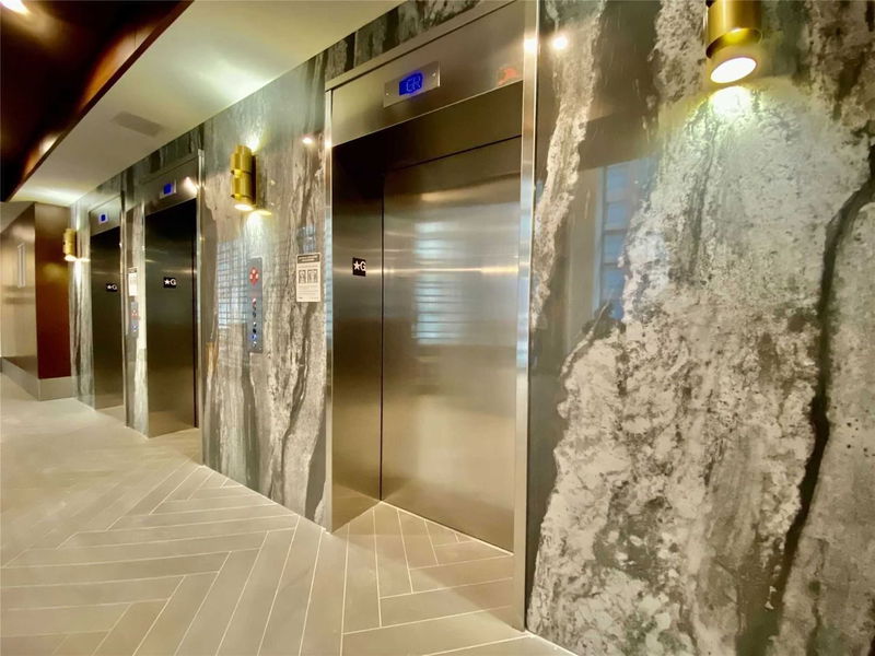 Preview image for 38 Iannuzzi St #1103, Toronto
