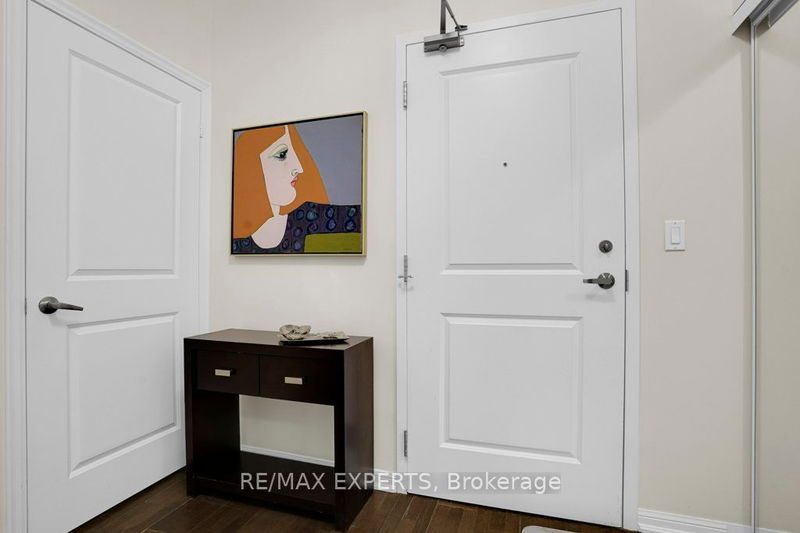 Preview image for 628 Fleet St #404, Toronto