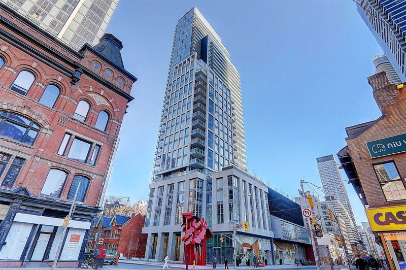 Preview image for 3 Gloucester St #3903, Toronto