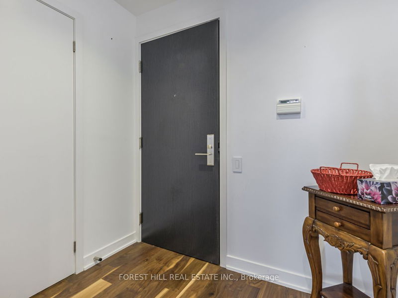 Preview image for 1815 Yonge St #1704, Toronto