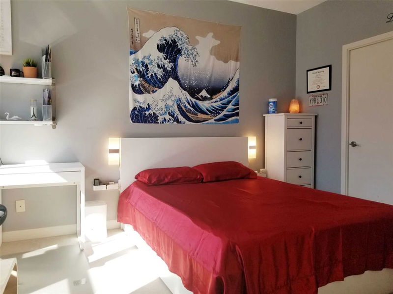 Preview image for 15 Bruyeres Mews #610, Toronto