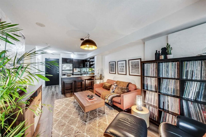 Preview image for 96 St Patrick St #1604, Toronto