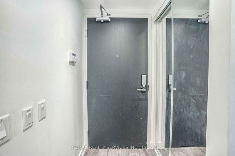 Preview image for 77 Shuter St #1203, Toronto