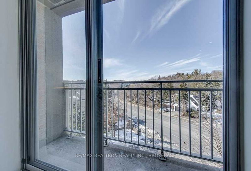 Preview image for 75 York Mills Rd #514, Toronto
