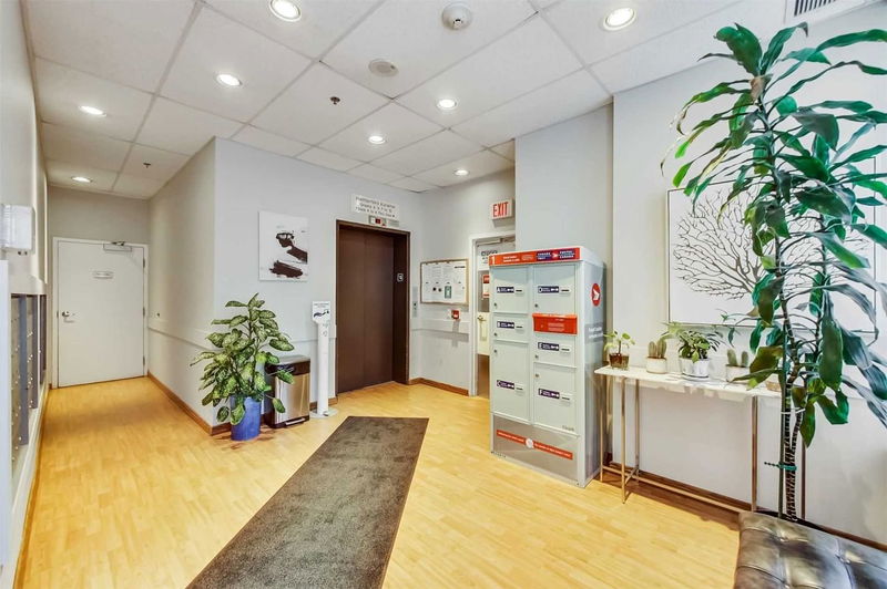 Preview image for 15 Maplewood Ave #1101, Toronto