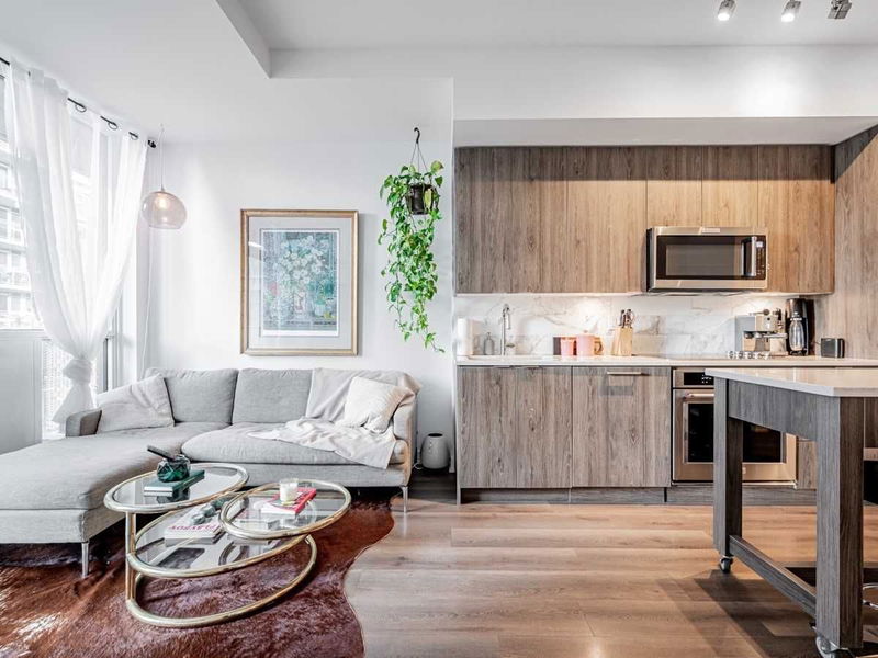Preview image for 38 Iannuzzi St #727, Toronto