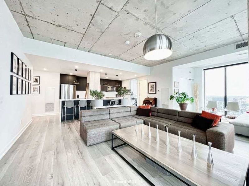 Preview image for 55 Ontario St #2403, Toronto
