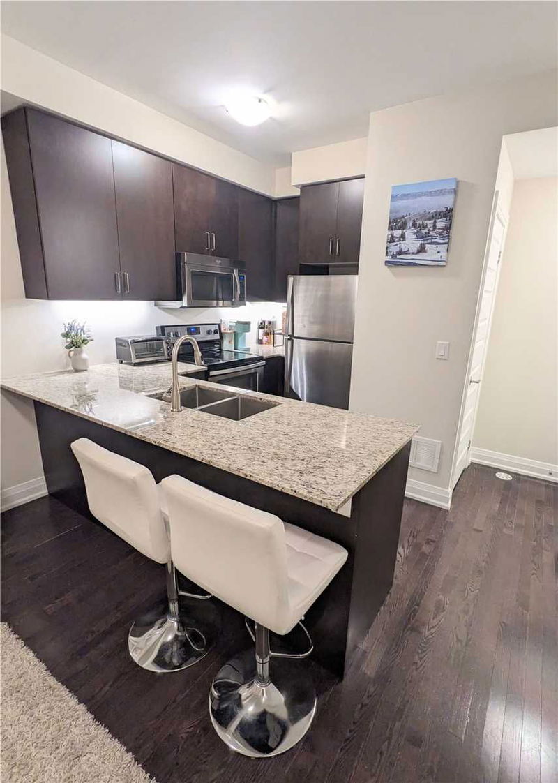 Preview image for 11 Eldora Ave #15, Toronto