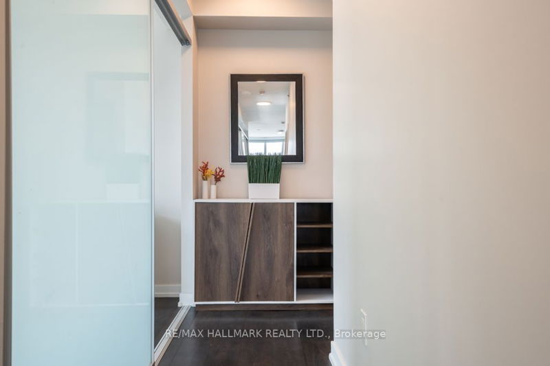 Preview image for 426 University Ave #3308, Toronto