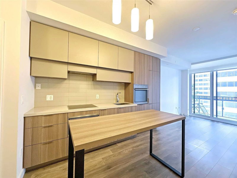 Preview image for 8 Eglinton Ave E #1104, Toronto