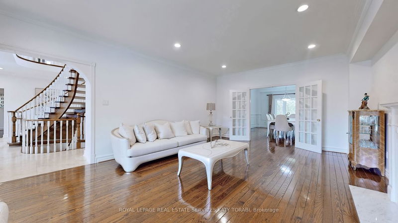 Preview image for 218 Owen Blvd, Toronto